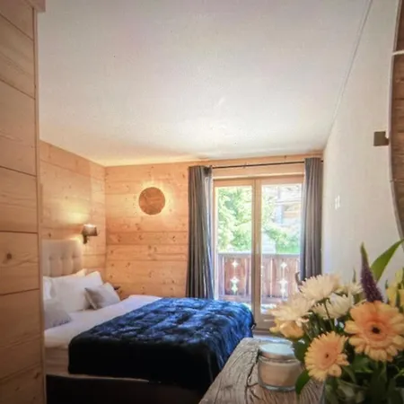 Semesterbostad New Chalet Arys Near Slopes By Nest *